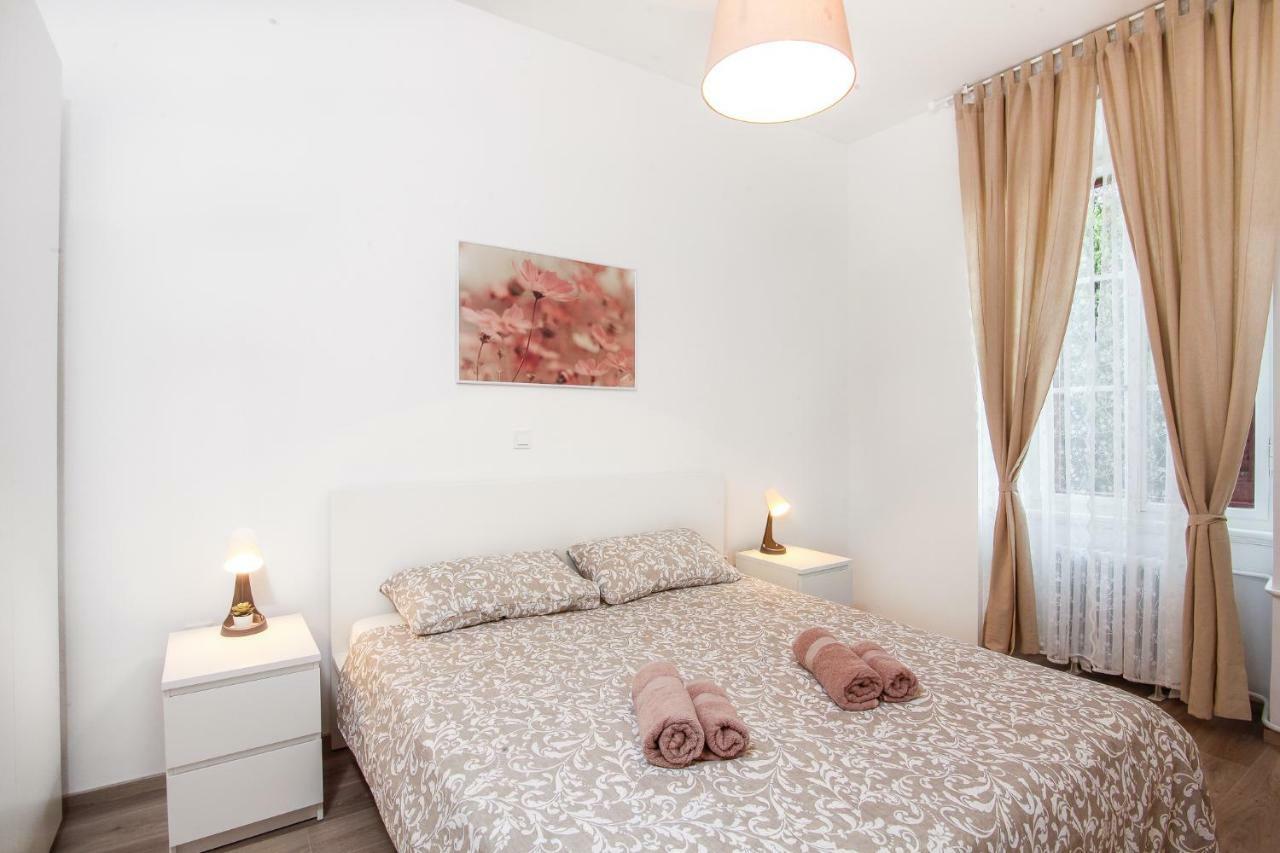 Apartment Kensi*** Пула Екстер'єр фото